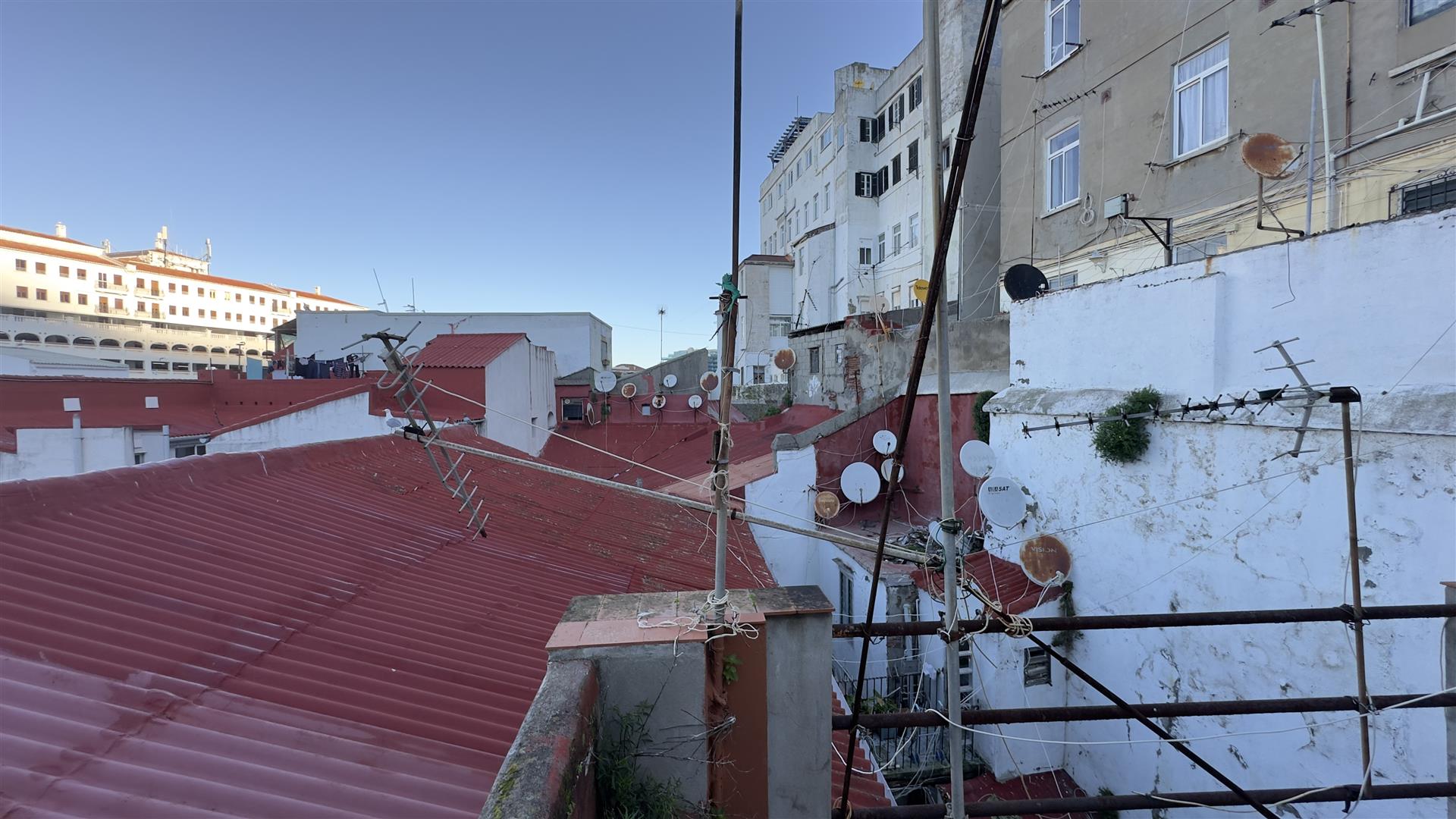 Image of House - 14 Bedrooms - 1 Bathrooms for Sale in Town Area-Gibraltar, Image 11